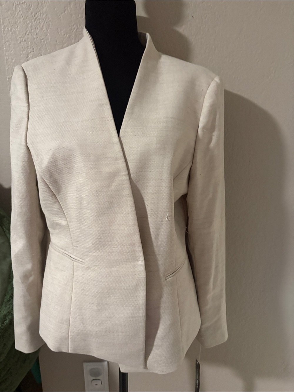 Essentials Cream Open-Front Tailored Blazer